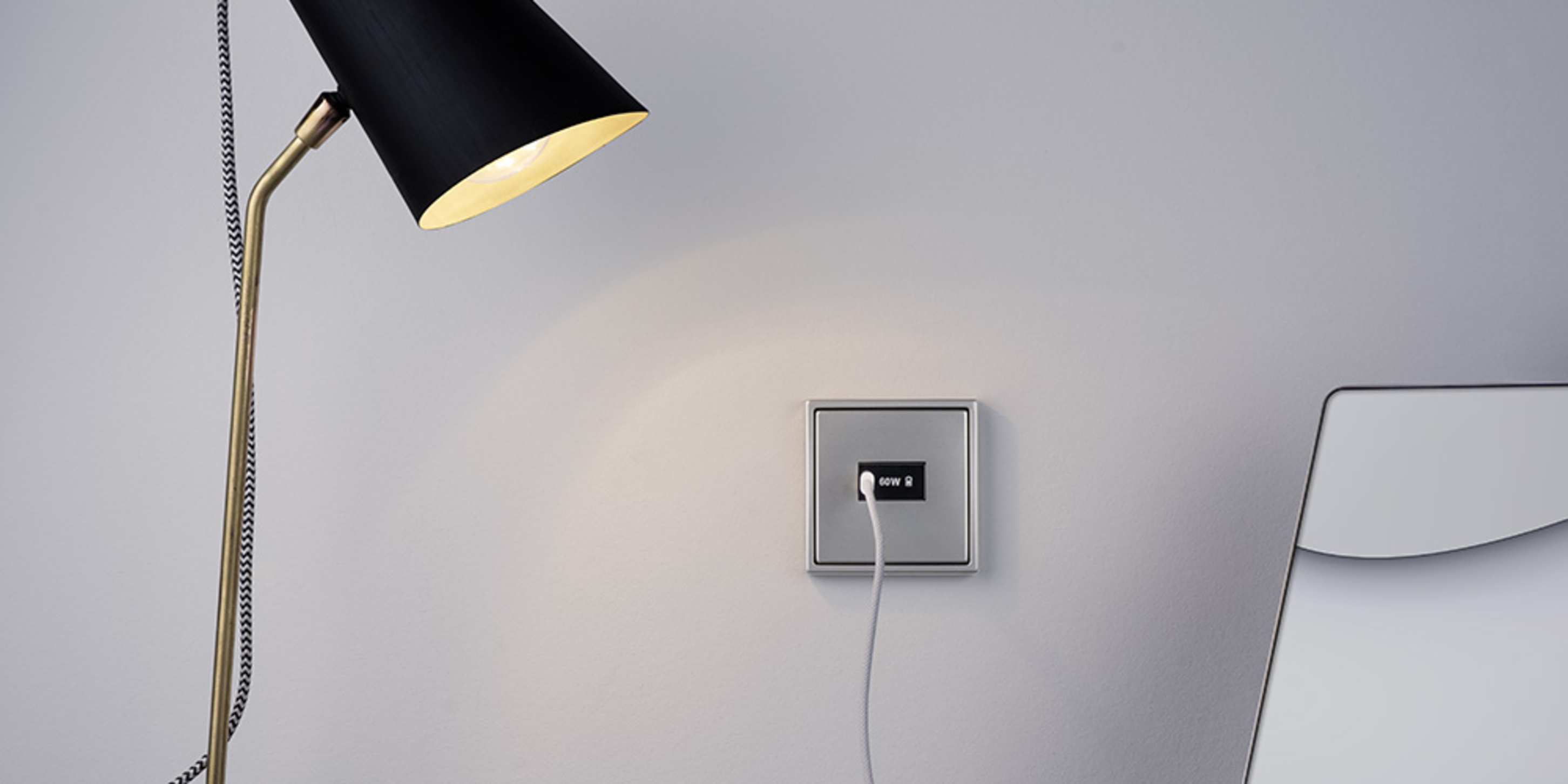Ladegerät USB PD 60 bei Elektro-Schuetz Ak GmbH in Raunheim