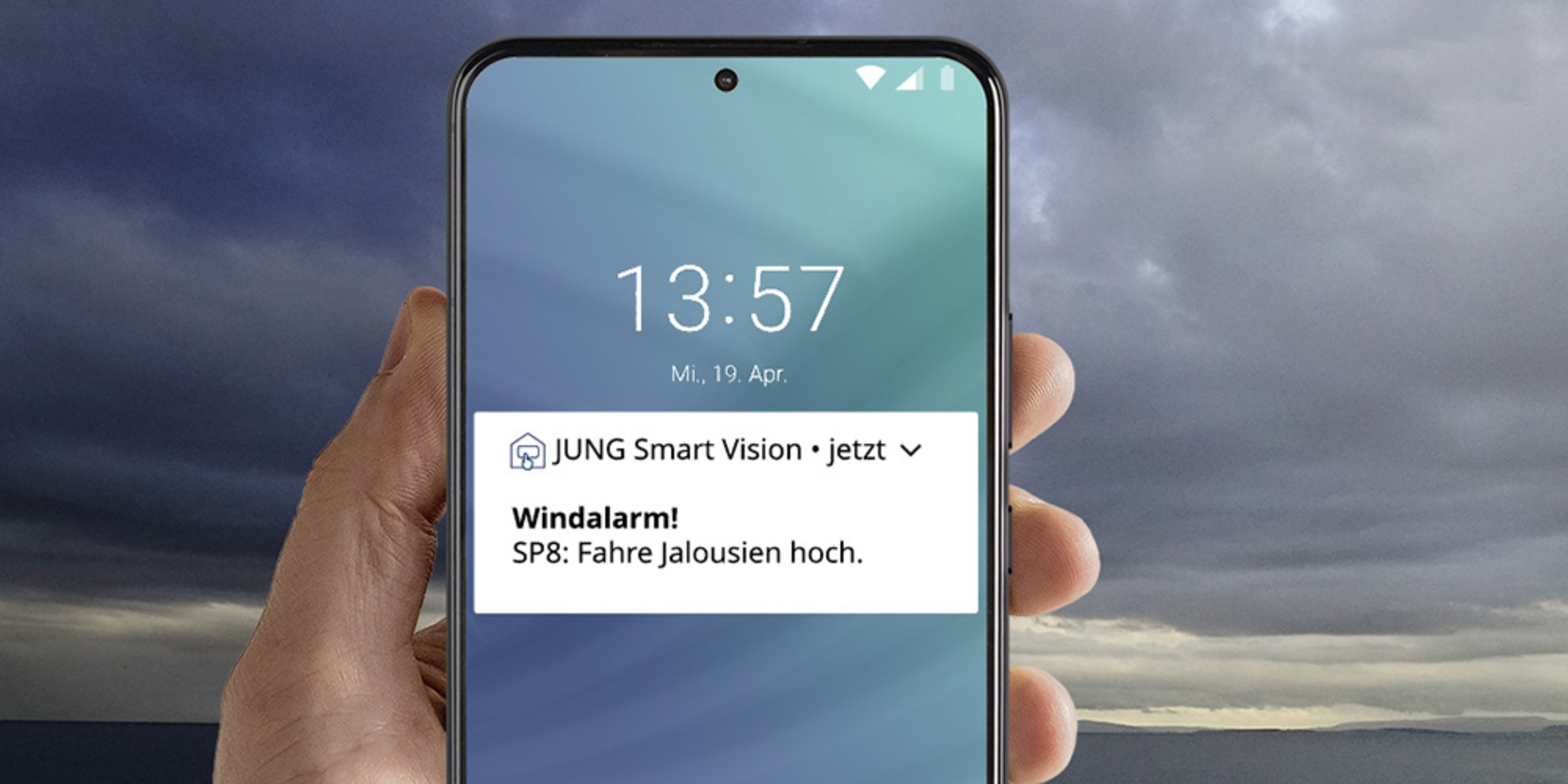 JUNG Smart Panel 8 bei Elektro-Schuetz Ak GmbH in Raunheim