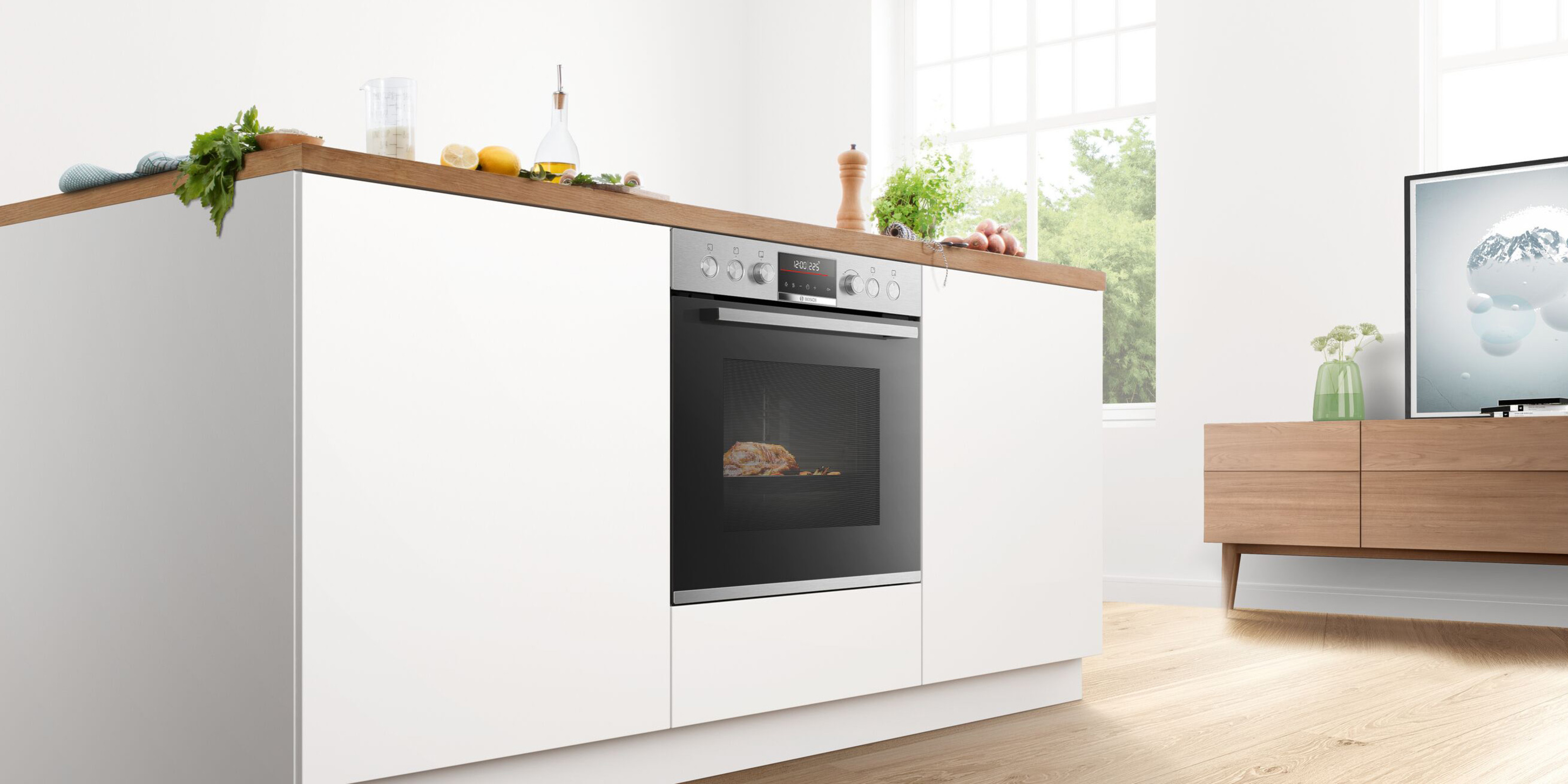 Backöfen und Herdsets bei Elektro-Schuetz Ak GmbH in Raunheim